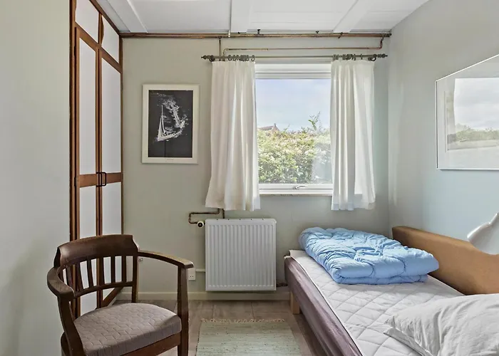 Pet Friendly In With Wifi Bandholm
